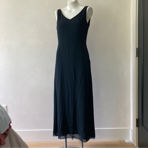 Ann Taylor | Vintage Silk Modern Minimalist Midi V-Neck Dress - Picture 1 of 15